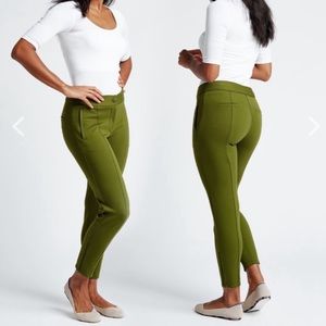 Betabrand Dress Pant Yoga Skinny Leg Cigarette Green Ankle Zipper Medium Petite